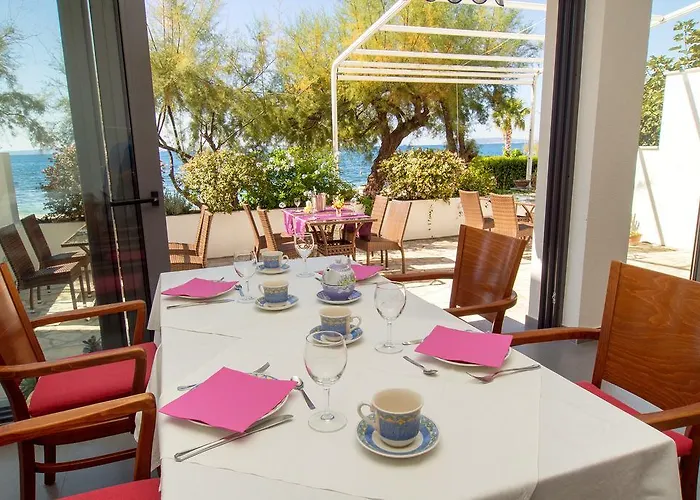 Mediteran 3* Podstrana