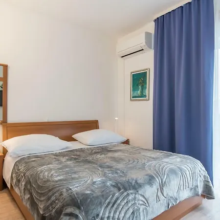 Mediteran 3* Podstrana